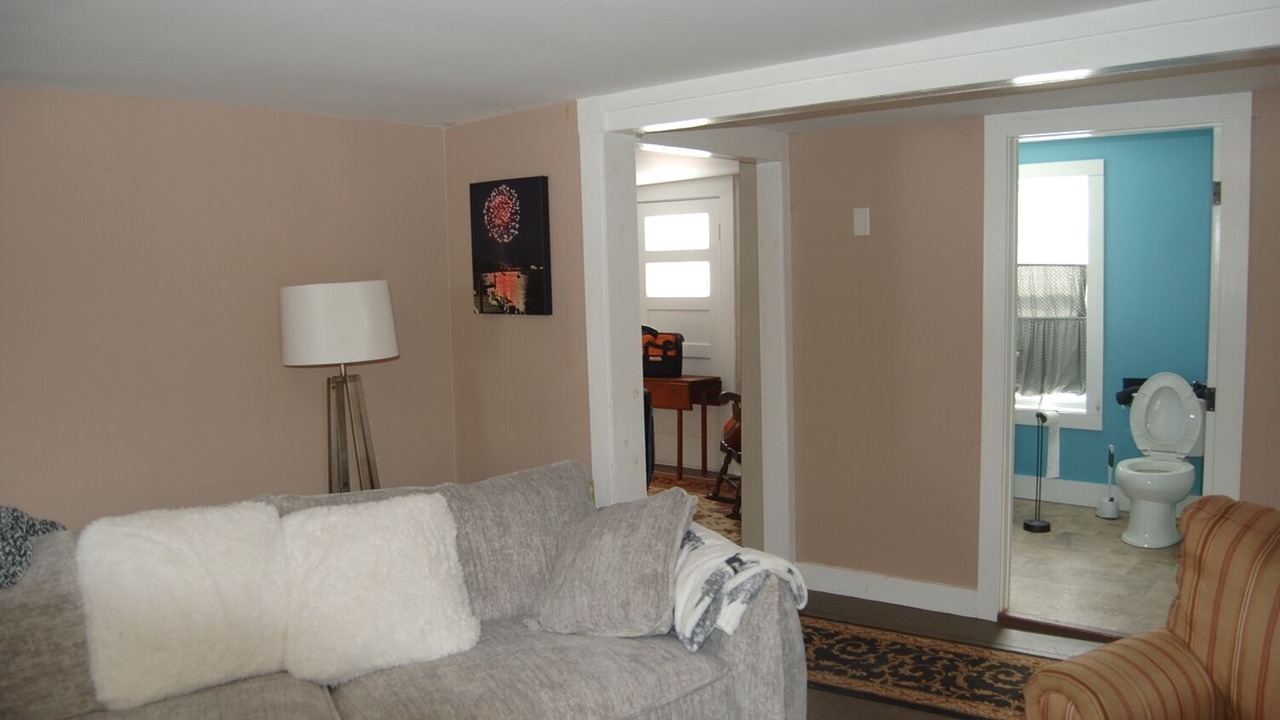 Photo of Livingroom in Weston