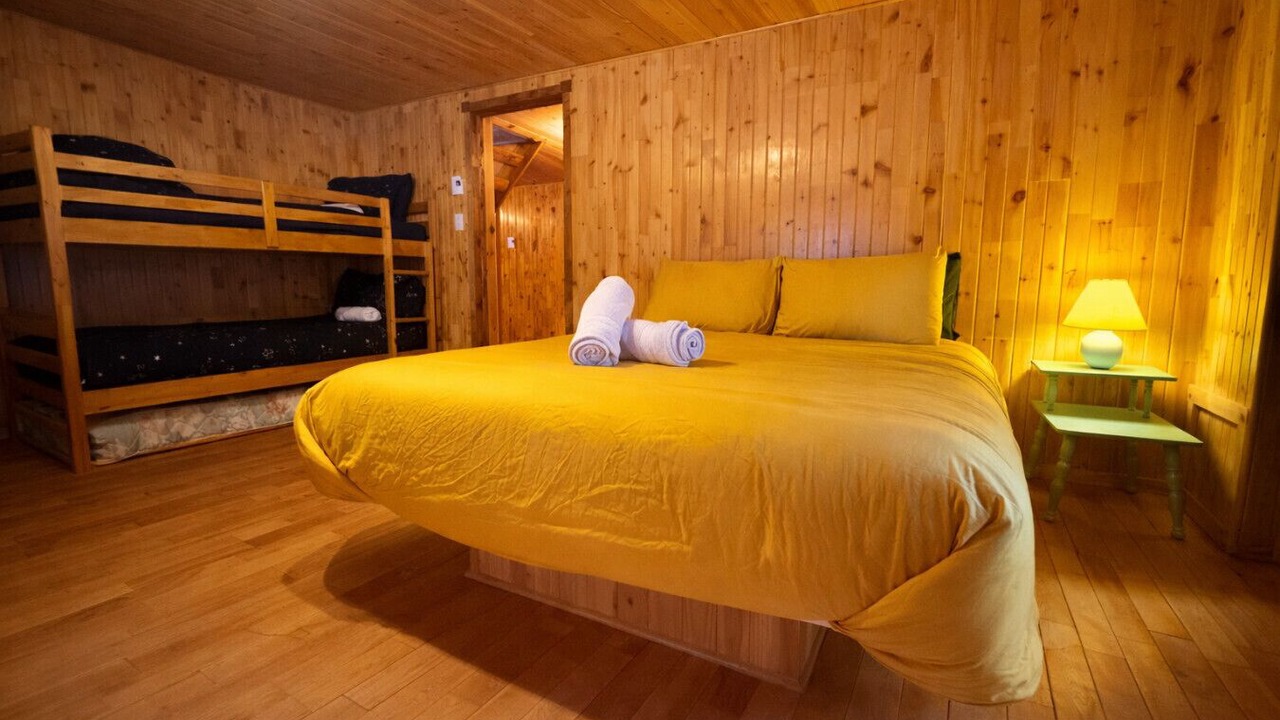 Photo of Bedroom in Mandeville