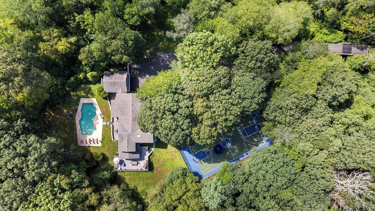 Photo of Outdoor in Weston