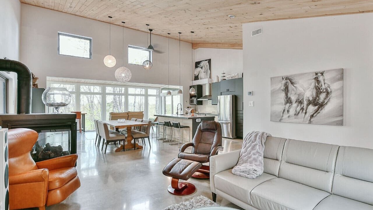 Photo of Livingroom in Entrelacs