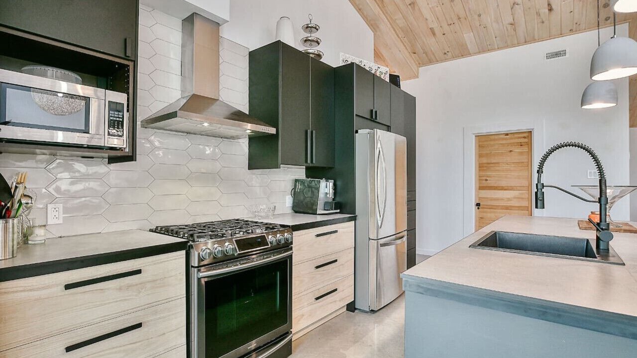 Photo of Kitchen in Entrelacs