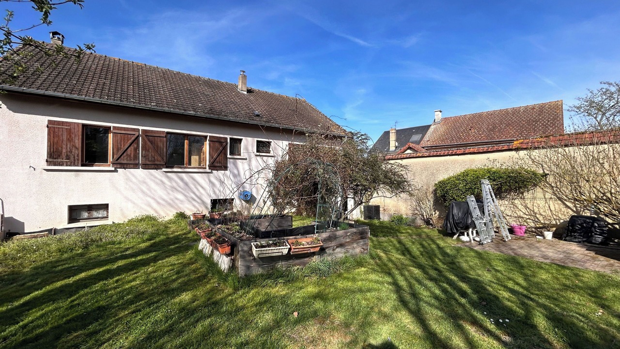 Photo of Outdoor in Gueux