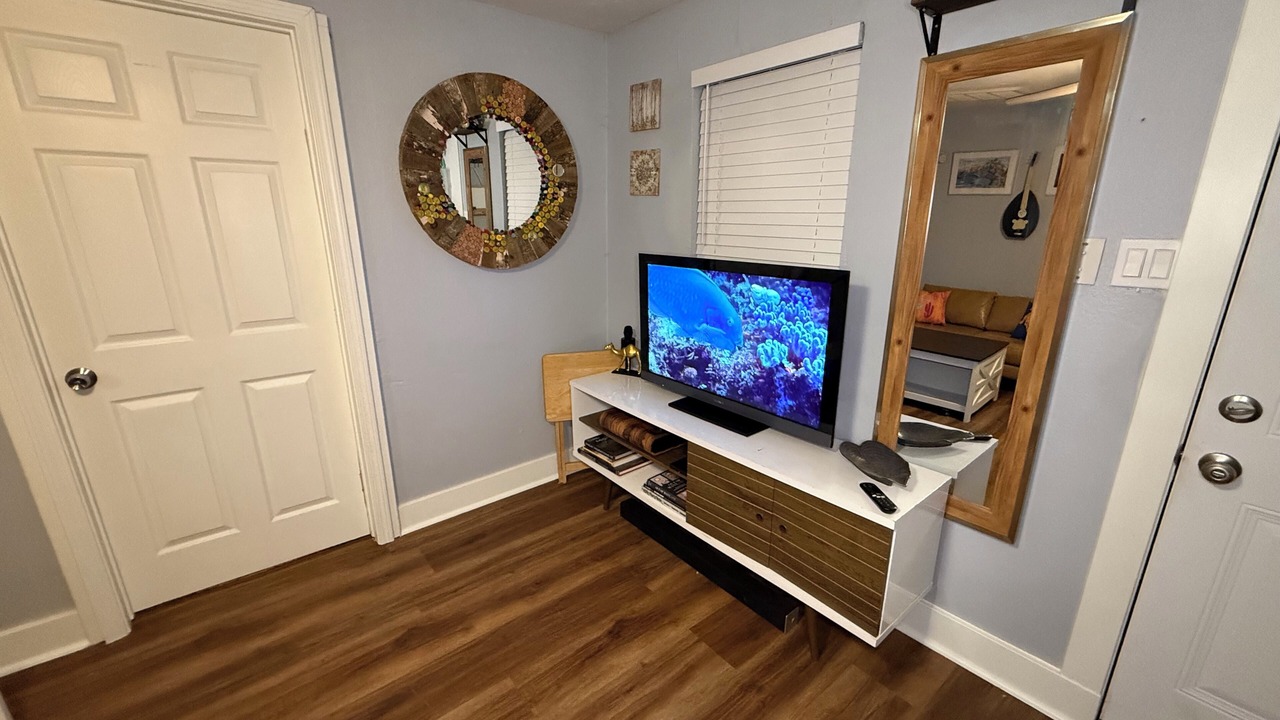 Photo of Livingroom in MLK