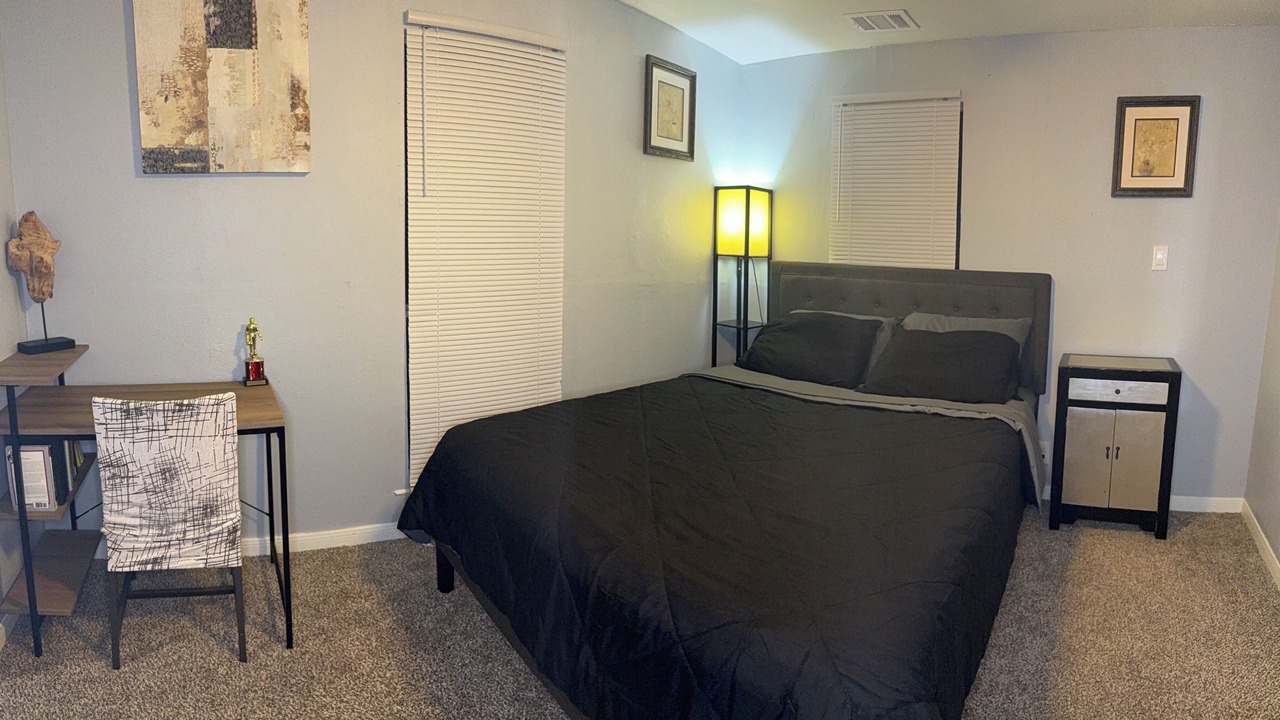 Photo of Bedroom in MLK