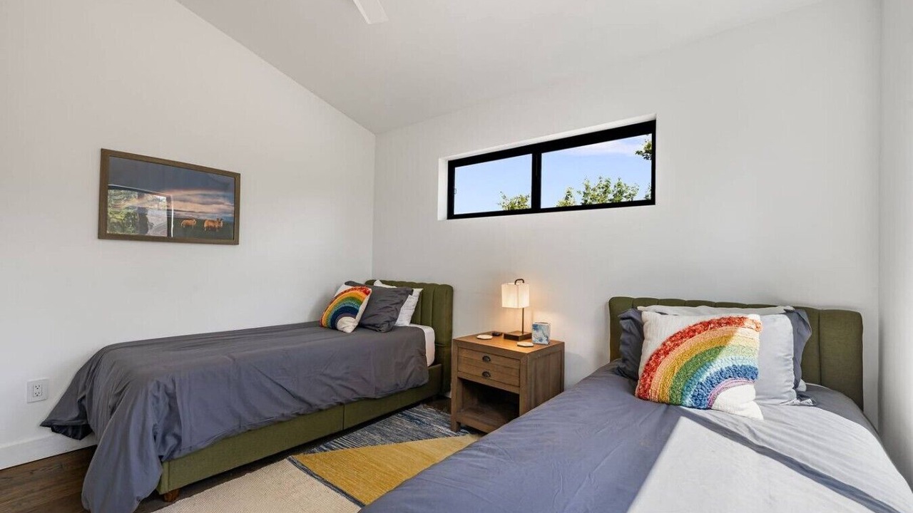 Photo of Bedroom in Old Fort
