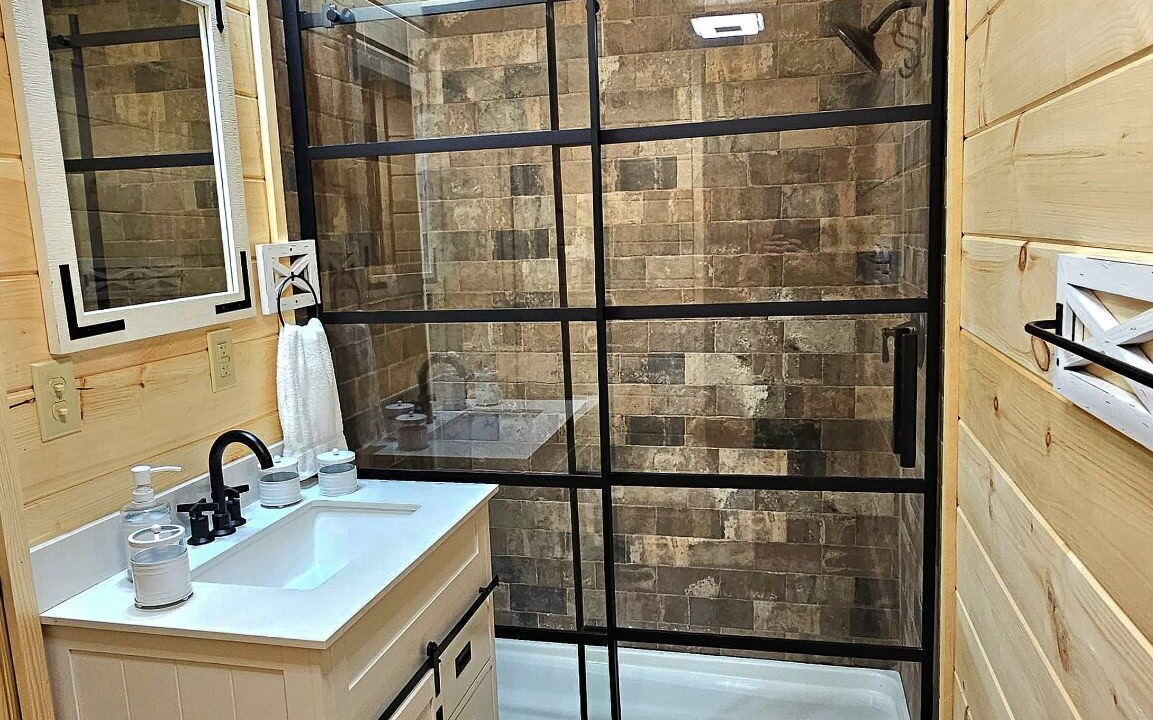 Photo of Bathroom in Rock Island