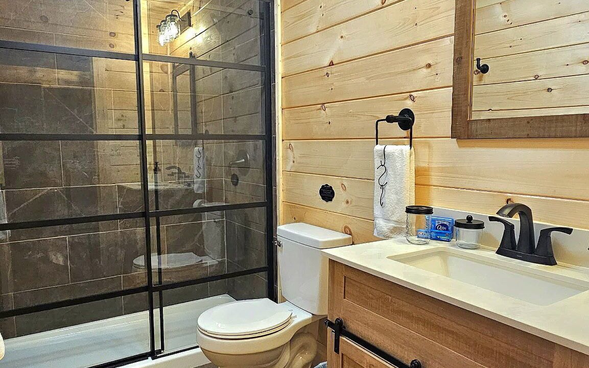 Photo of Bathroom in Rock Island