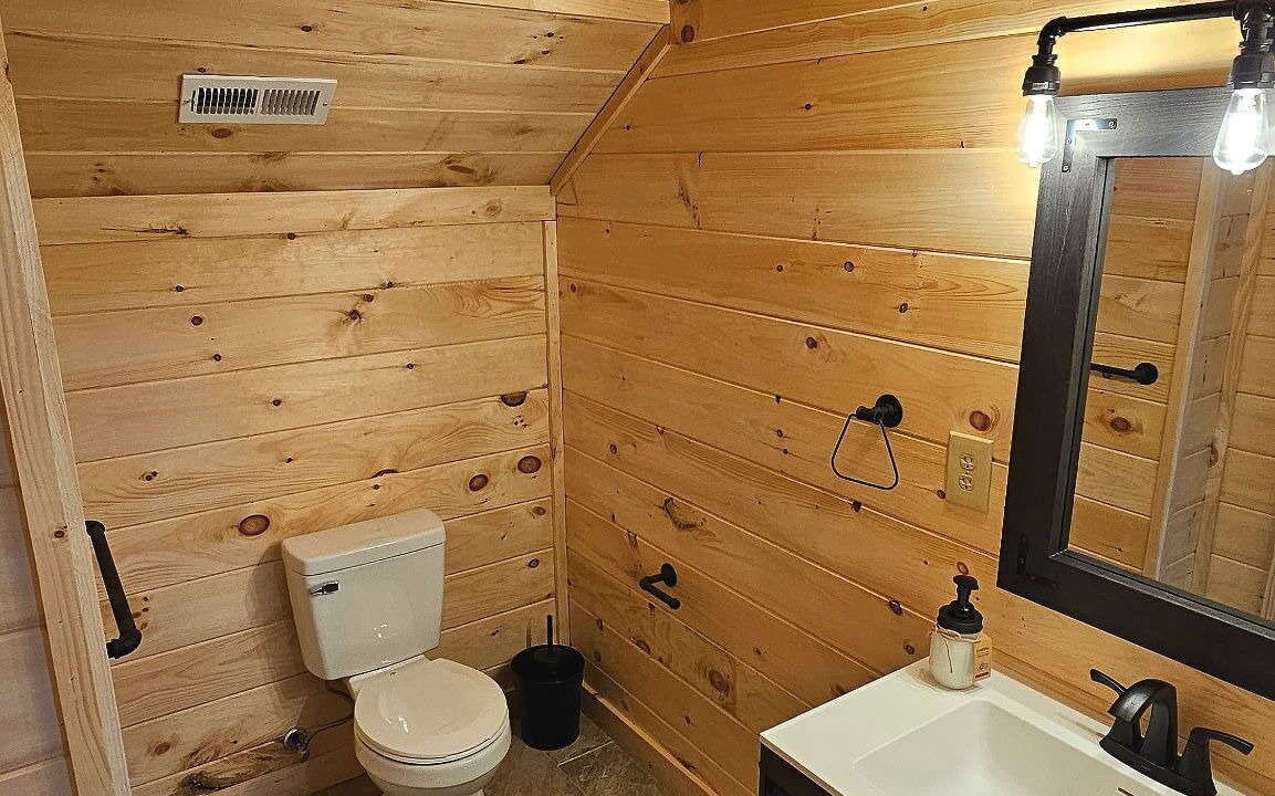 Photo of Bathroom in Rock Island