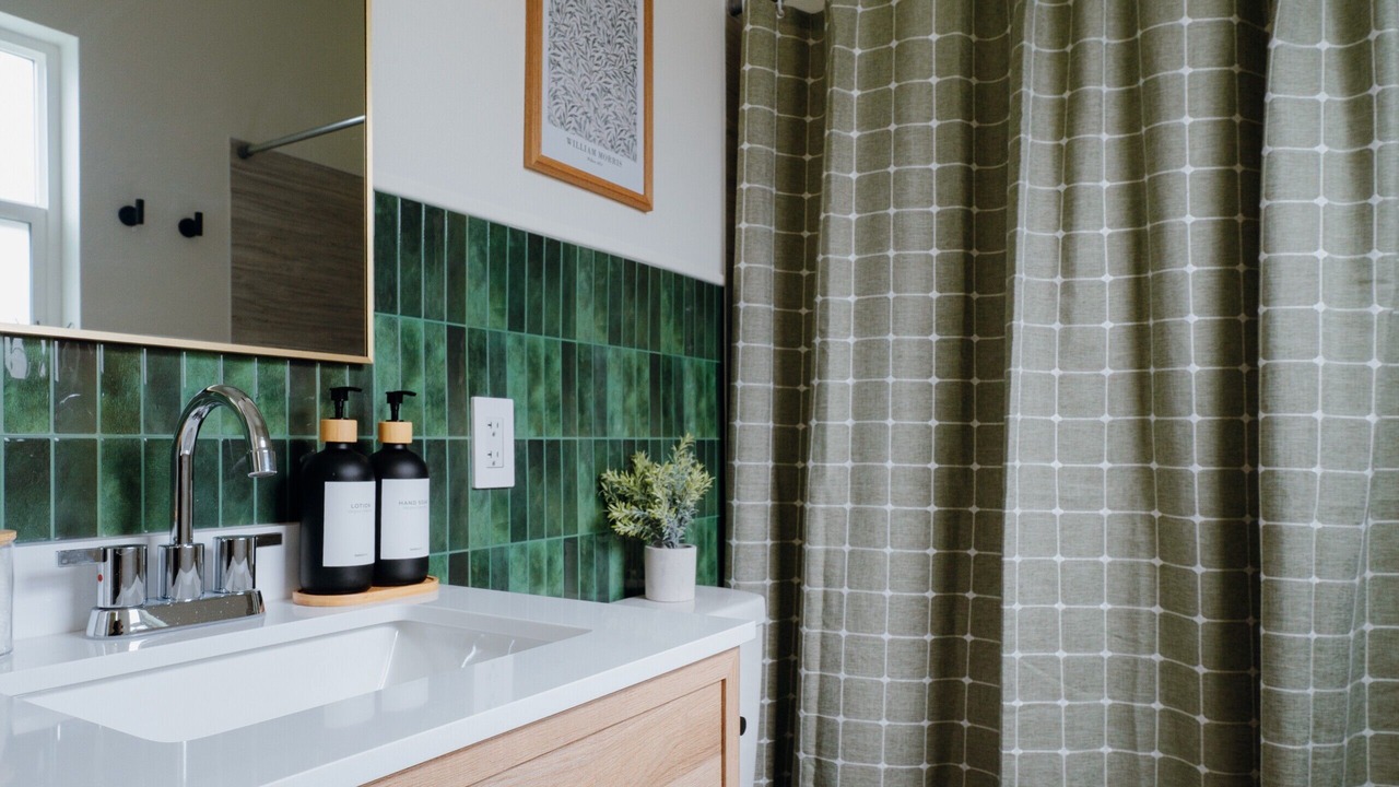 Photo of Bathroom in Judkins Park