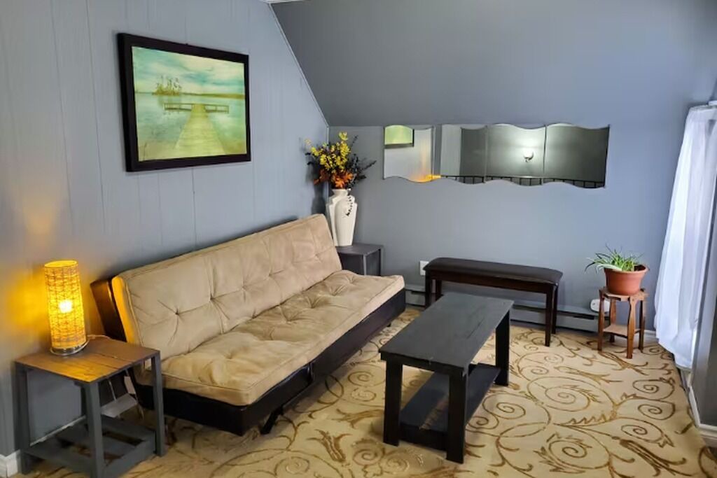 Photo of Livingroom in Sudbury