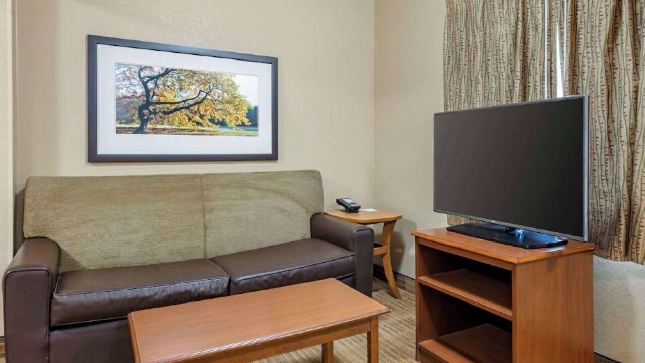 Photo of Livingroom in Jeffersontown