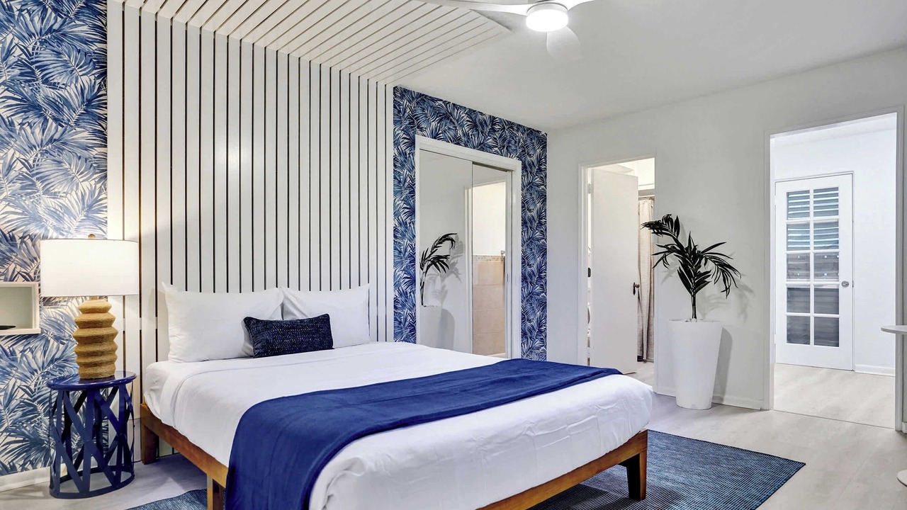 Photo of Bedroom in Lake Worth