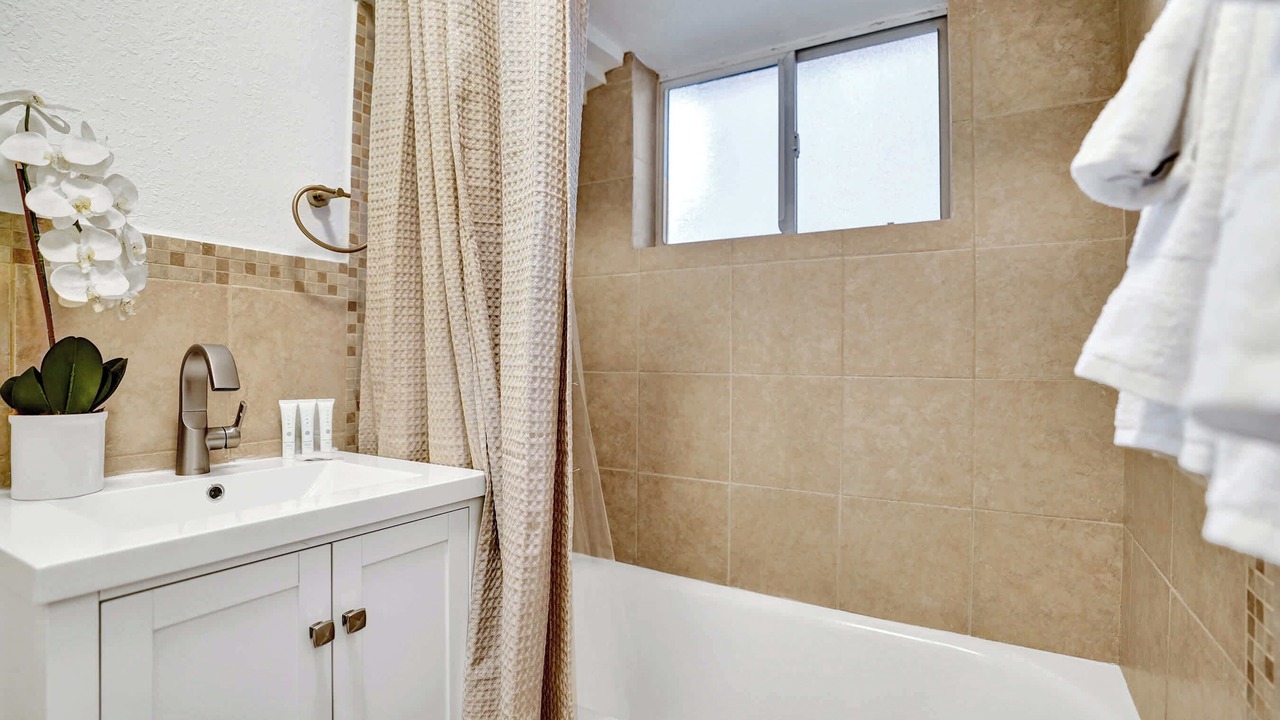 Photo of Bathroom in Lake Worth