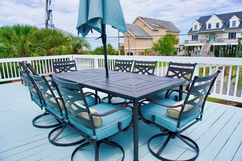 Photo of Outdoor in Long Bay Estates