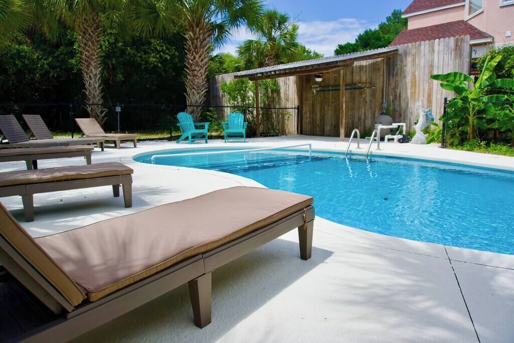 Photo of Outdoor in Long Bay Estates