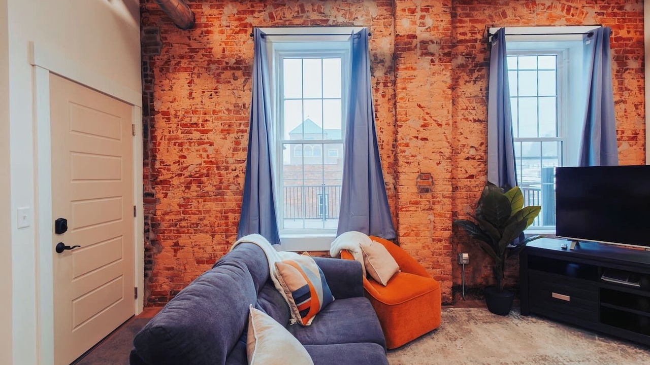 Photo of Livingroom in Millersburg