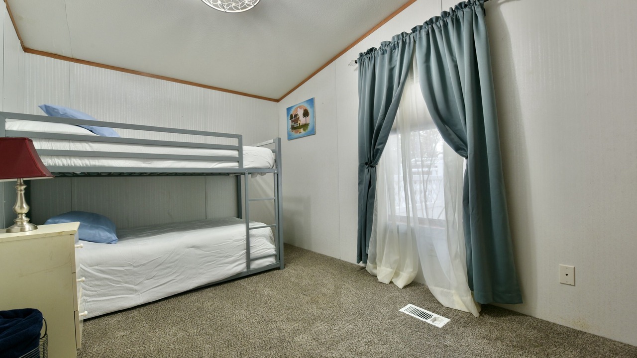 Photo of Bedroom in Broadalbin