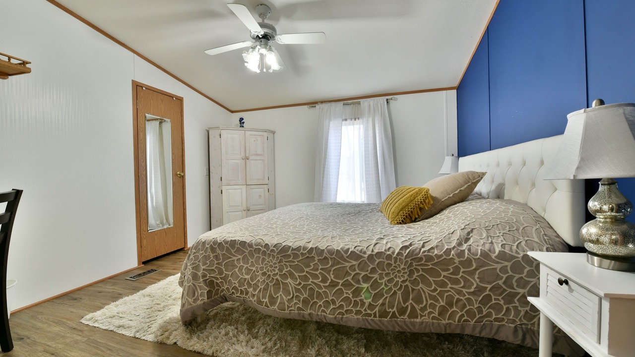 Photo of Bedroom in Broadalbin