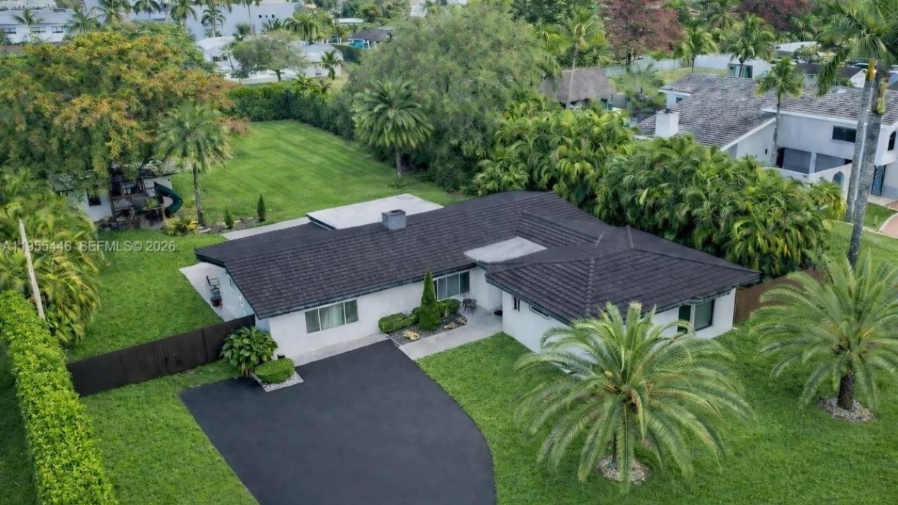 Photo of Outdoor in Tamiami