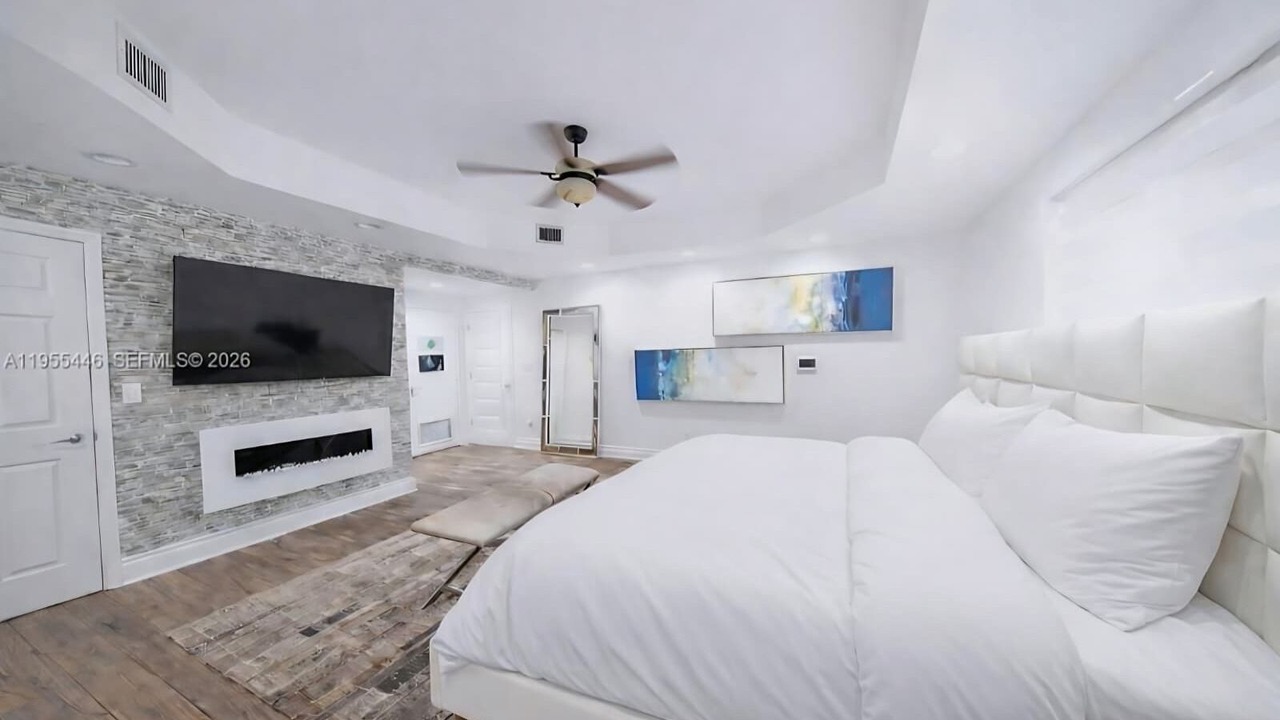 Photo of Bedroom in Tamiami