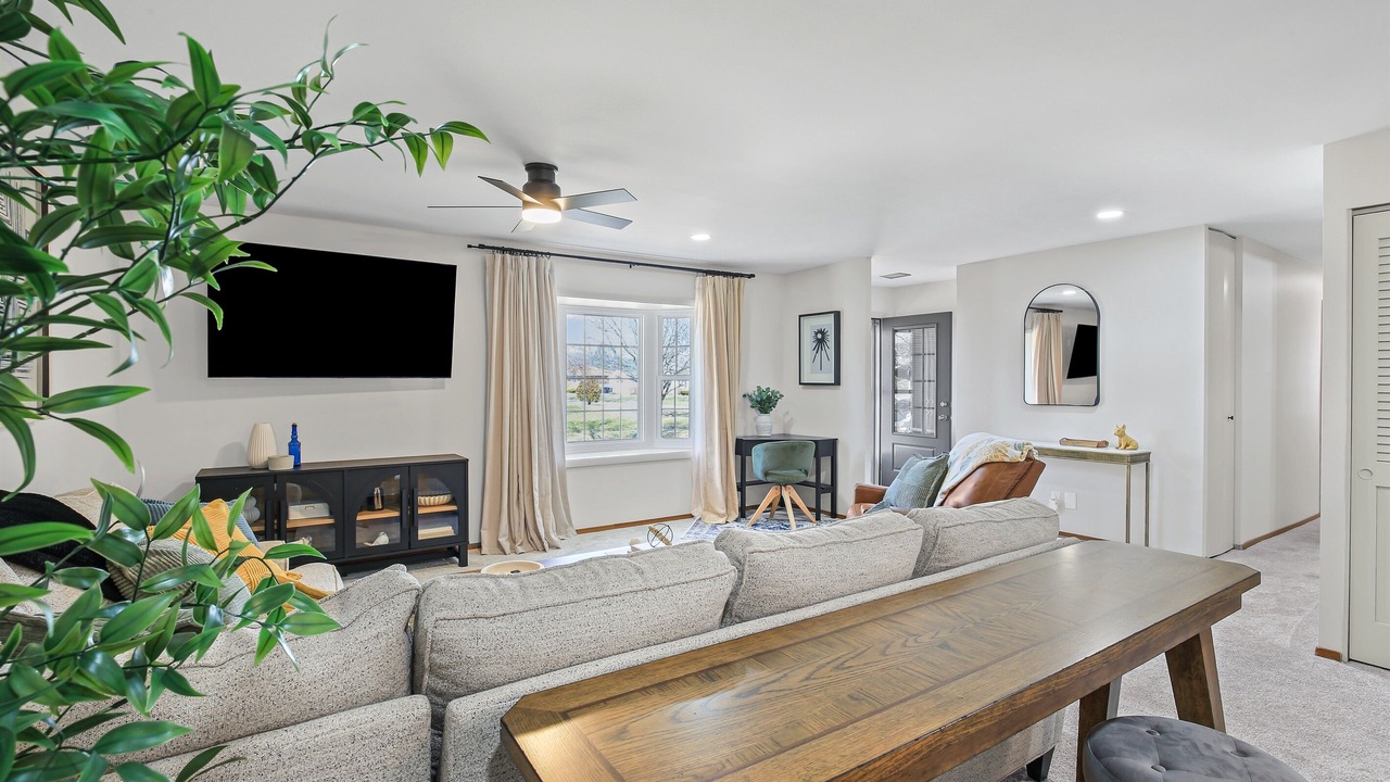 Photo of Livingroom in Bloomington