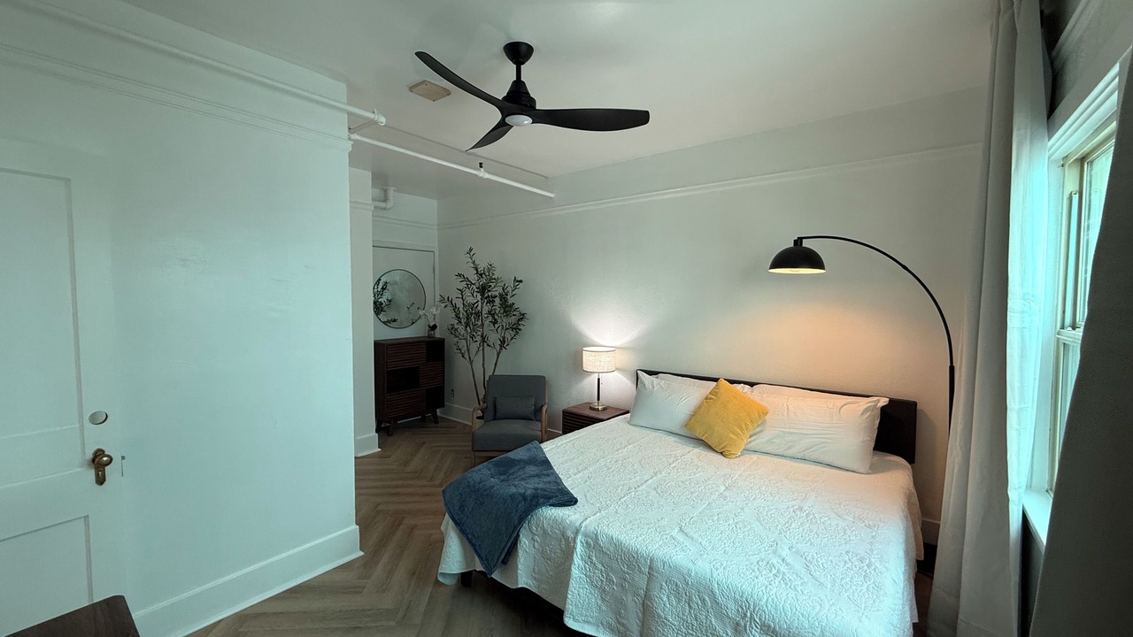 Photo of Bedroom in Downtown Klamath Falls