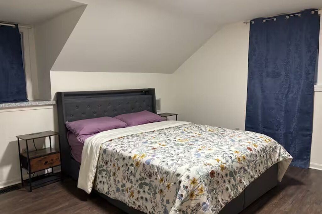 Photo of Bedroom in Berea
