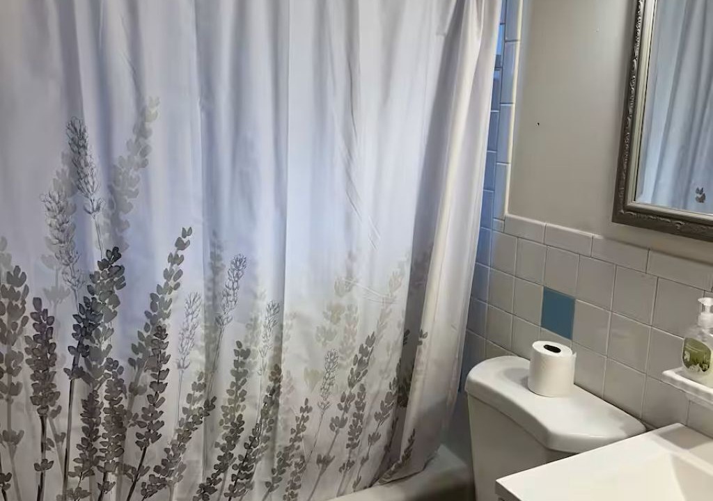 Photo of Bathroom in West Akron