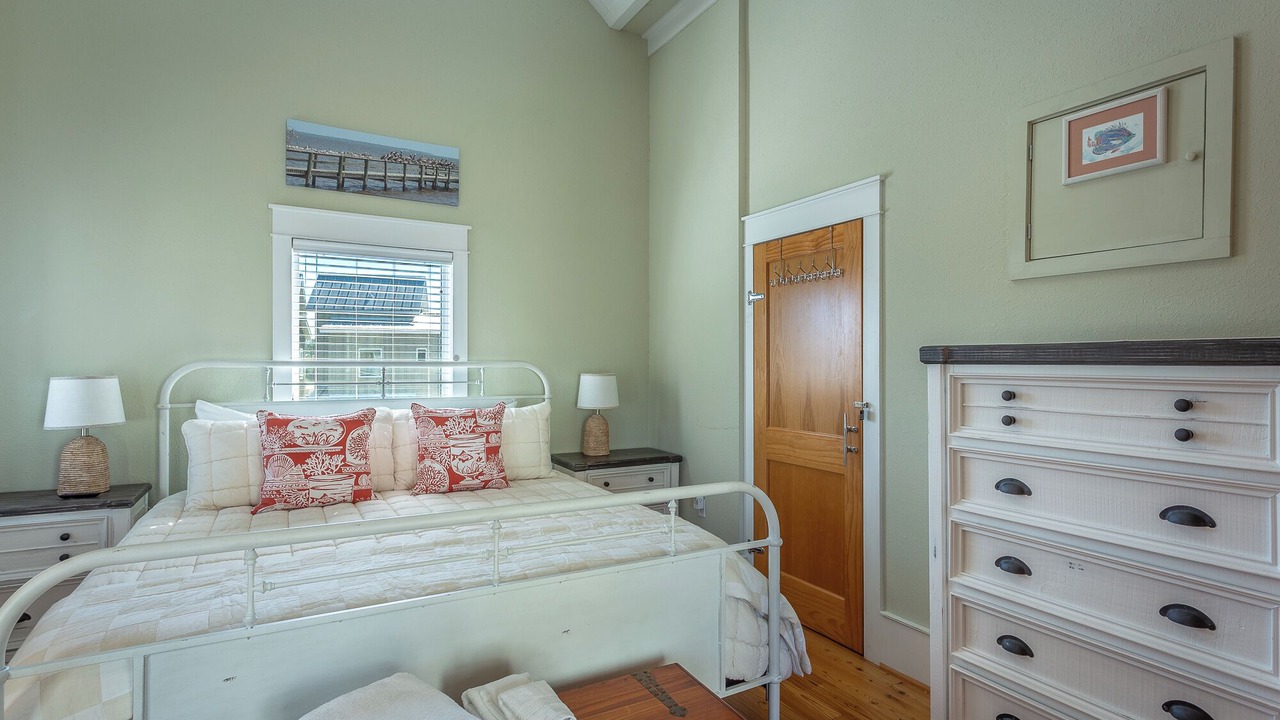 Photo of Bedroom in Carrabelle