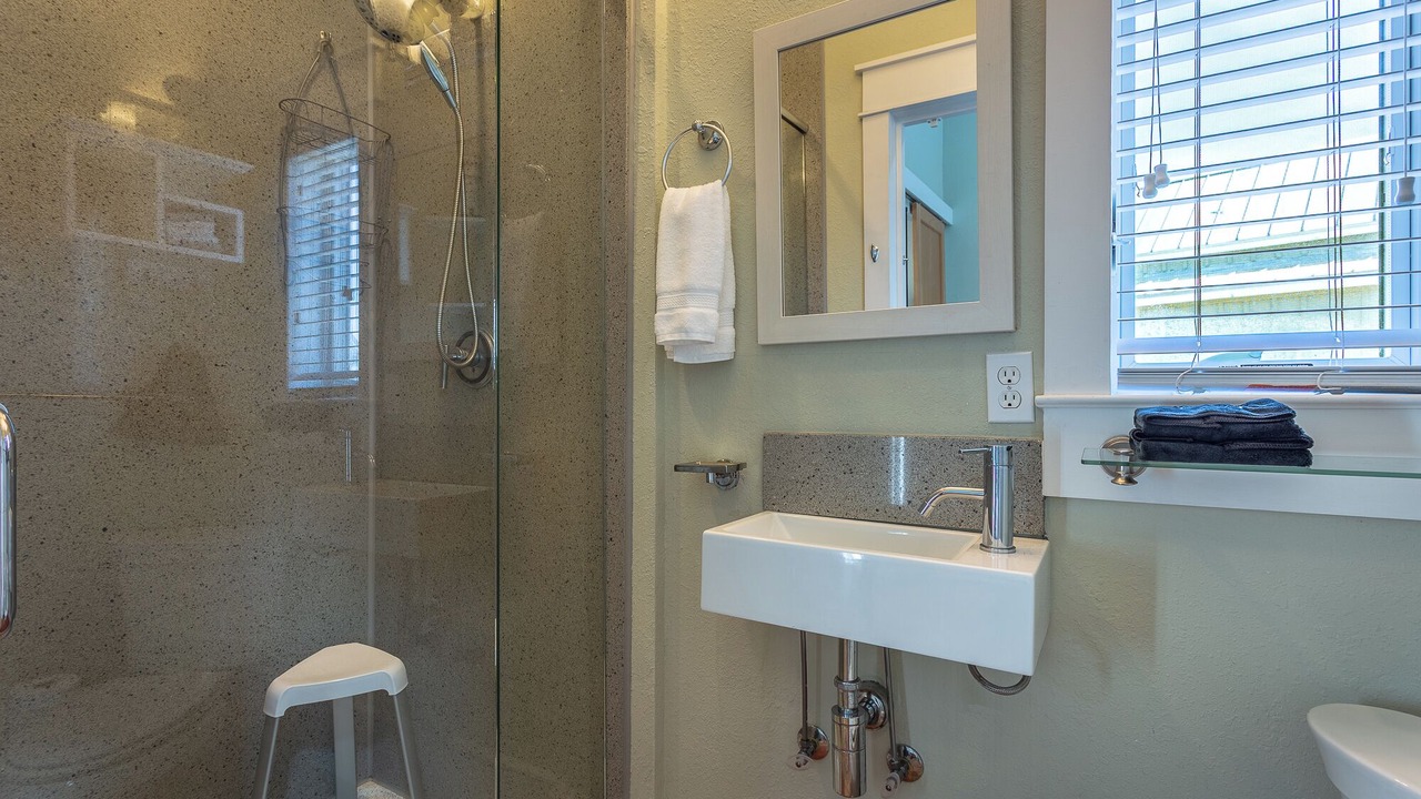 Photo of Bathroom in Carrabelle