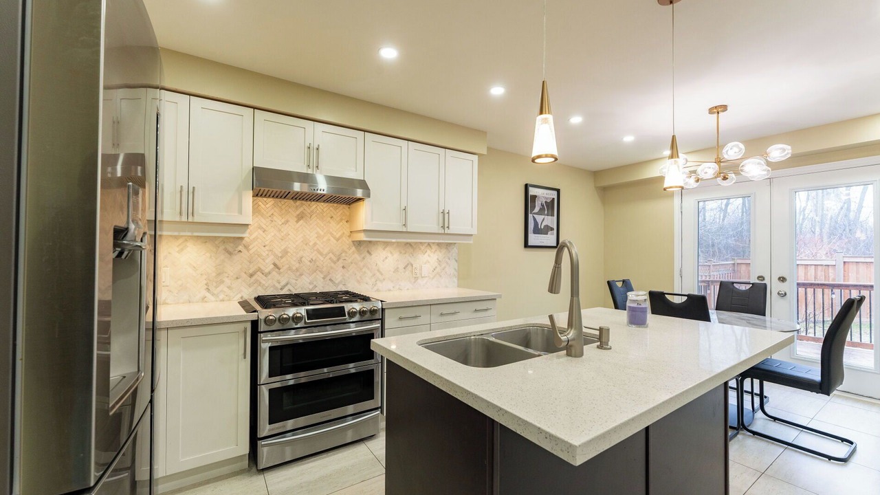 Photo of Kitchen in Lakeview