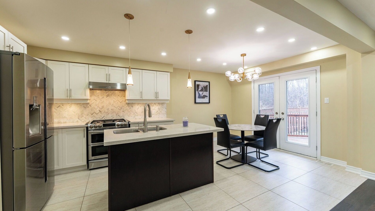 Photo of Kitchen in Lakeview
