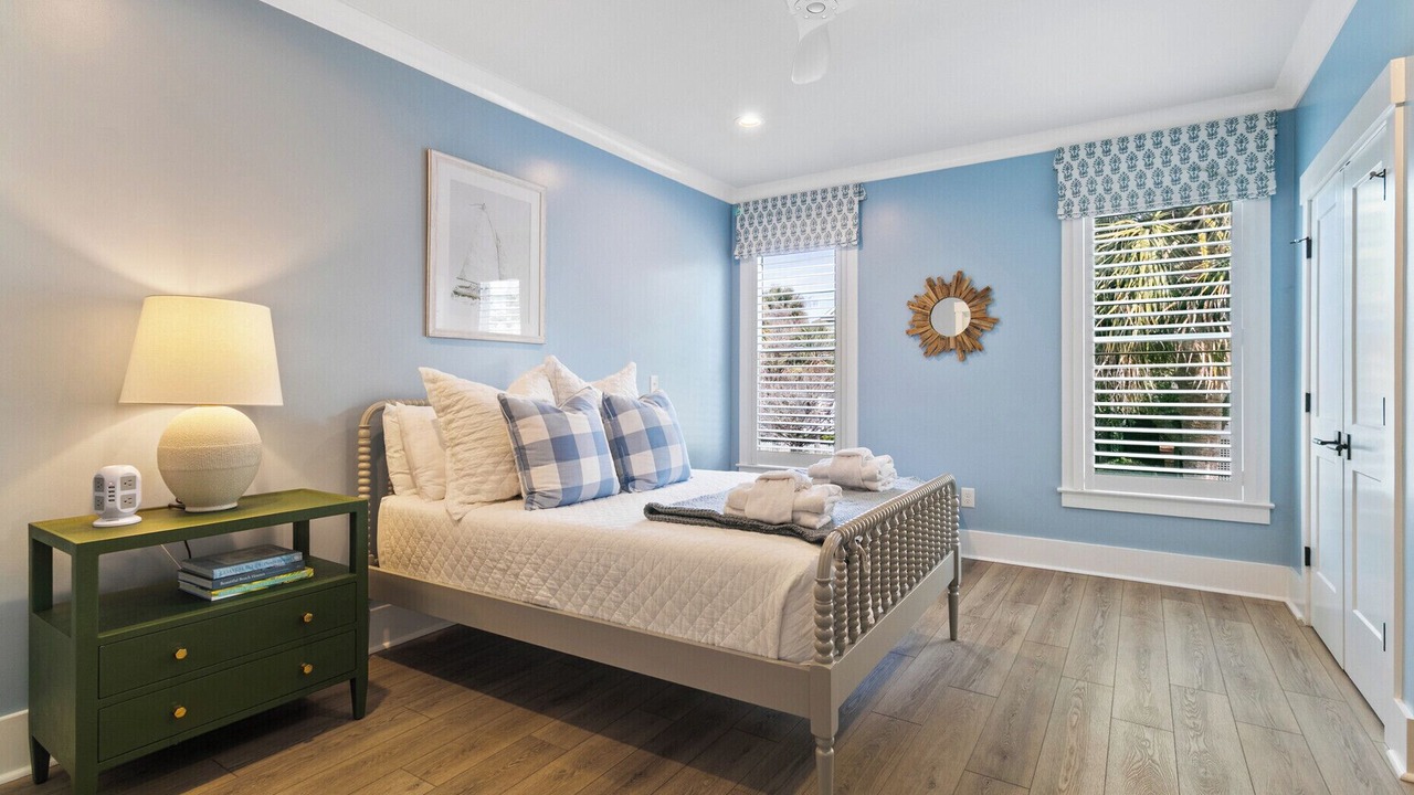 Photo of Bedroom in Beachwood East