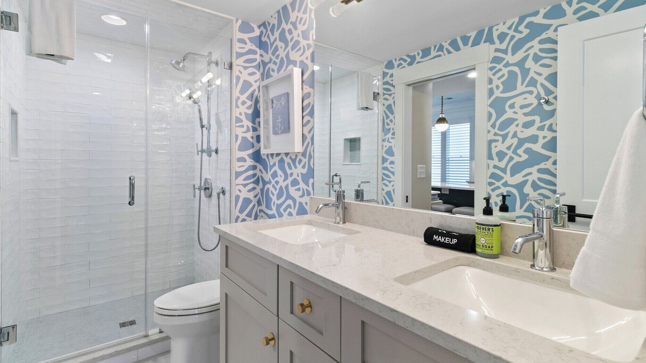 Photo of Bathroom in Beachwood East