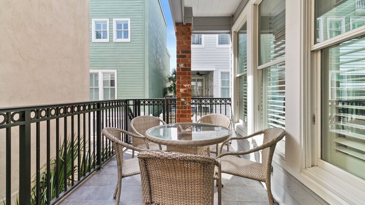 Photo of Outdoor in Beachwood East