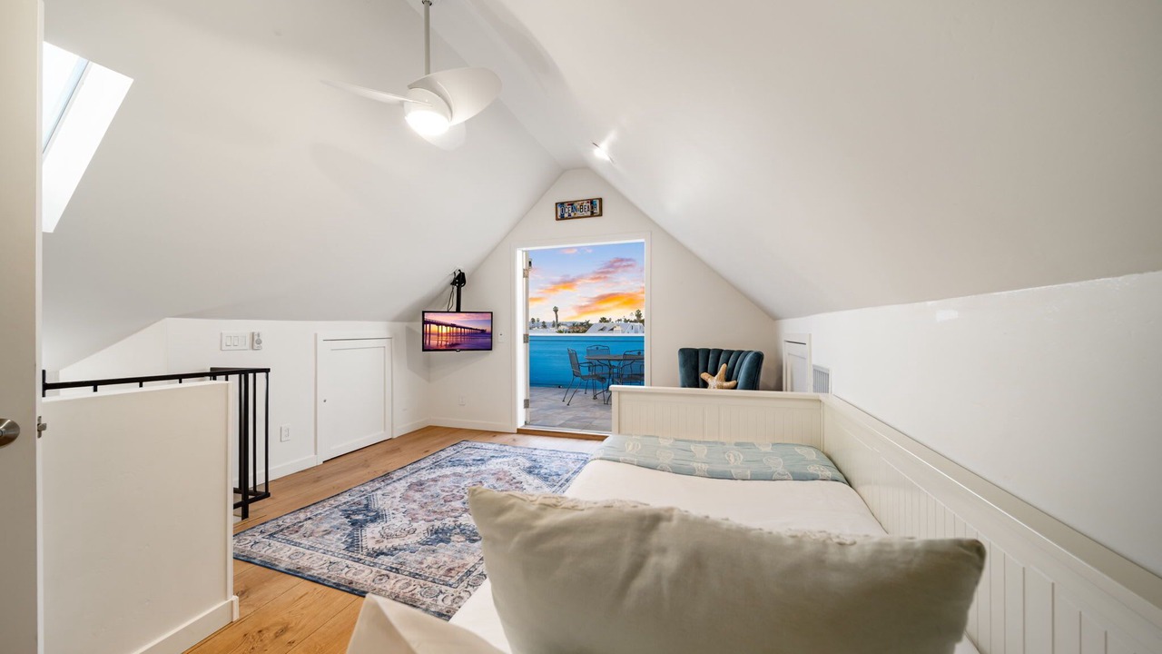 Photo of Bedroom in Ocean Beach