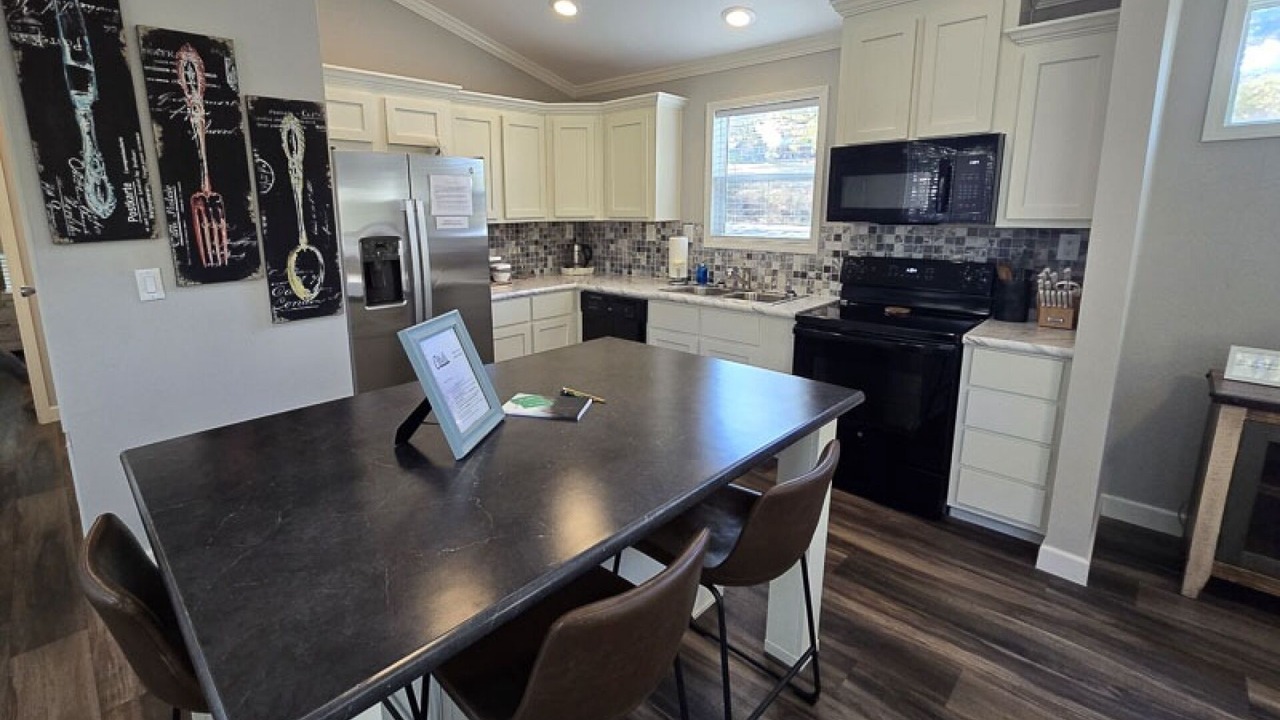 Photo of Kitchen in Broken Bow