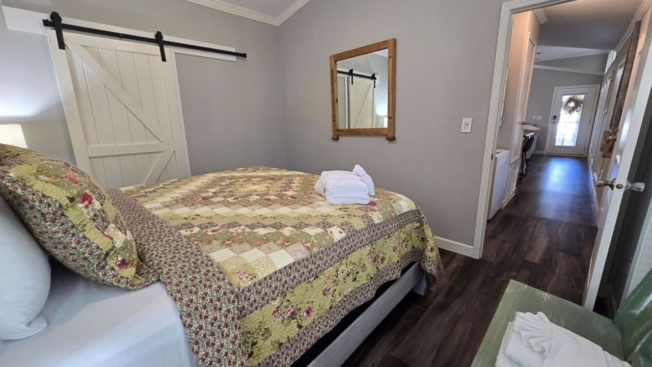 Photo of Bedroom in Broken Bow