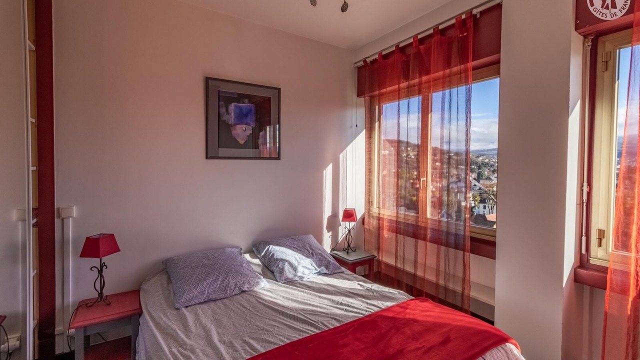 Photo of Bedroom in Aix-les-Bains