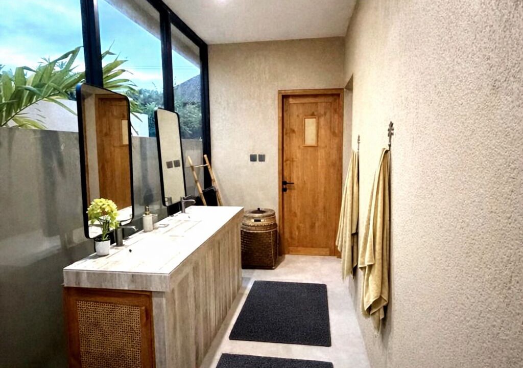 Photo of Bathroom in Mushroom Bay