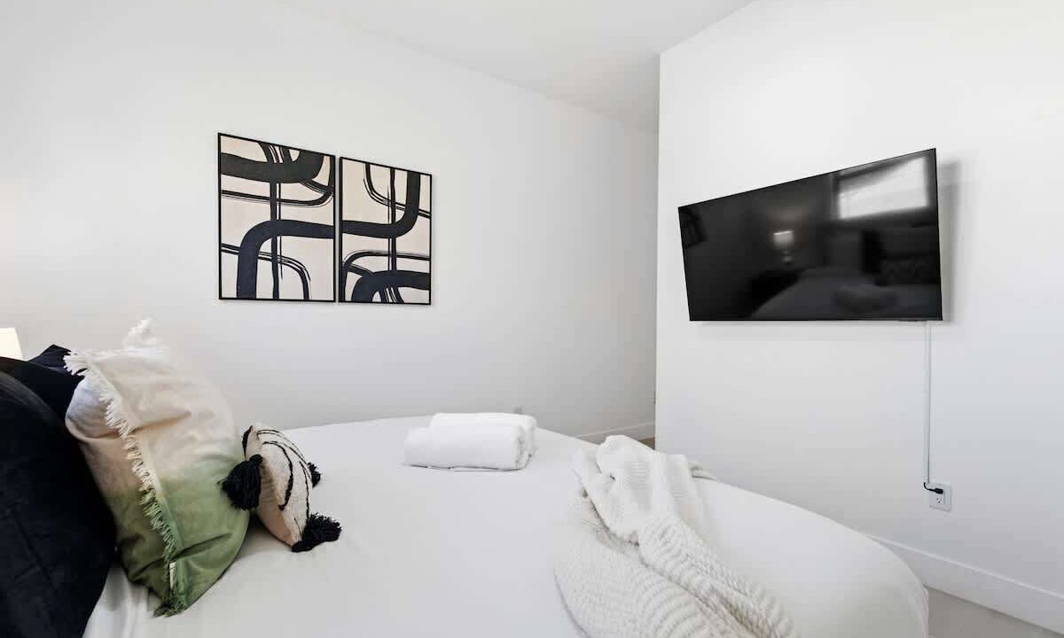Photo of Bedroom in Ballast Point