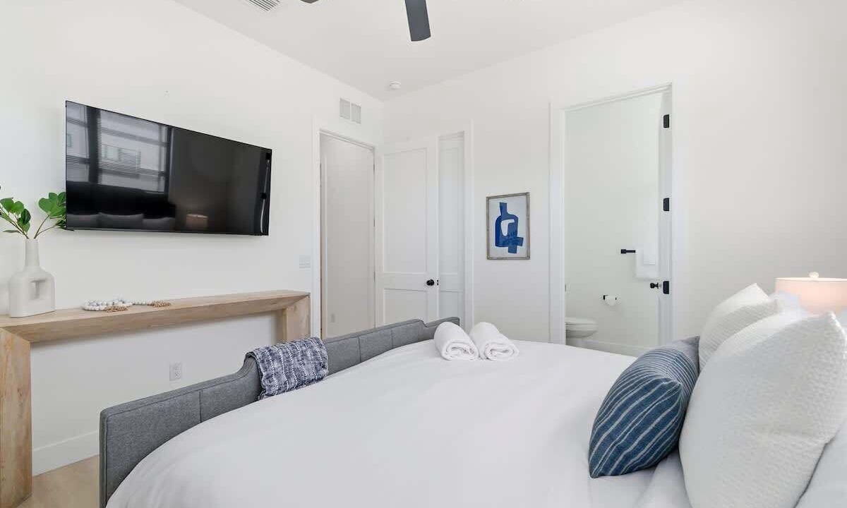 Photo of Bedroom in Ballast Point