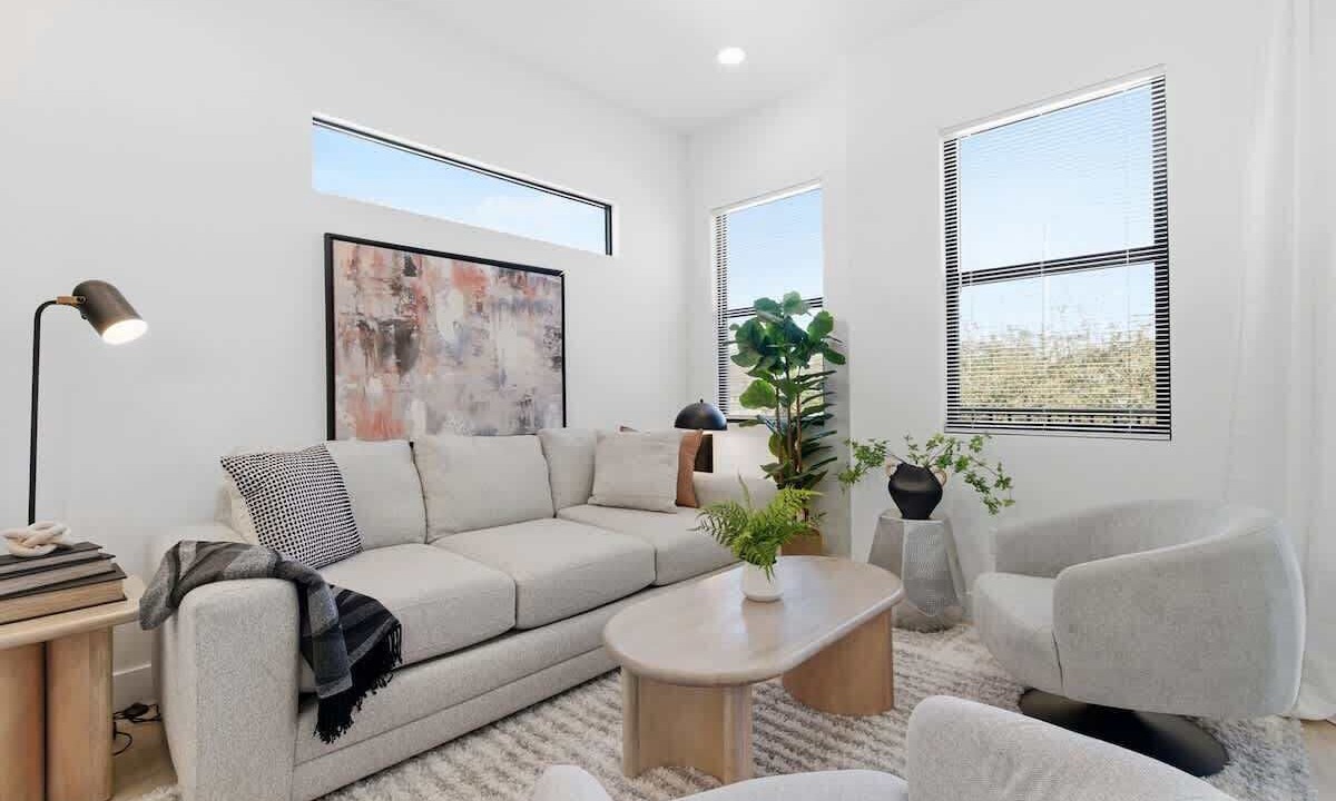 Photo of Livingroom in Ballast Point