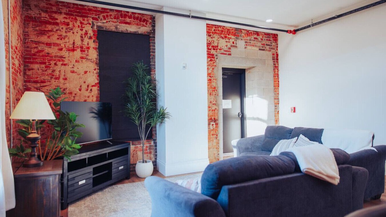 Photo of Livingroom in Millersburg