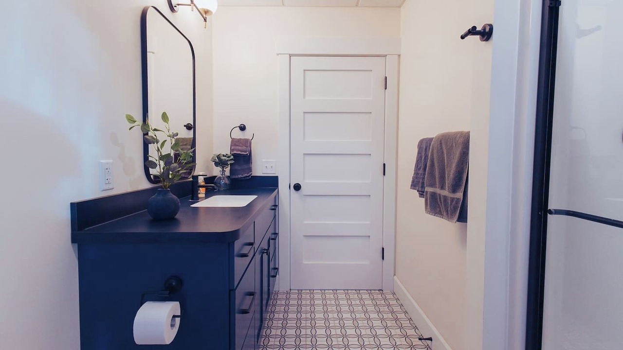 Photo of Bathroom in Millersburg