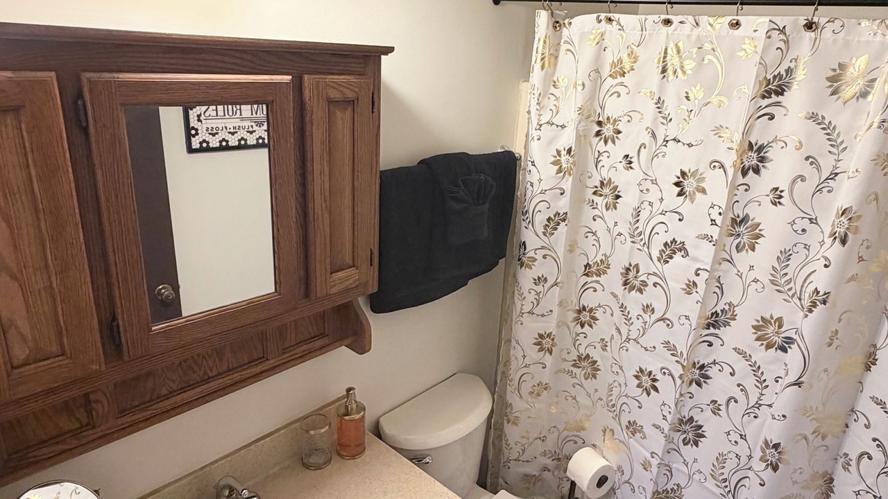Photo of Bathroom in Skyland