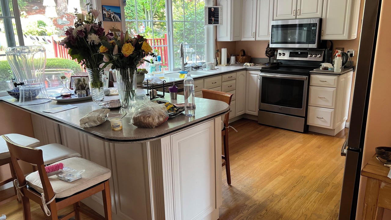 Photo of Kitchen in Inglewood-Finn Hill