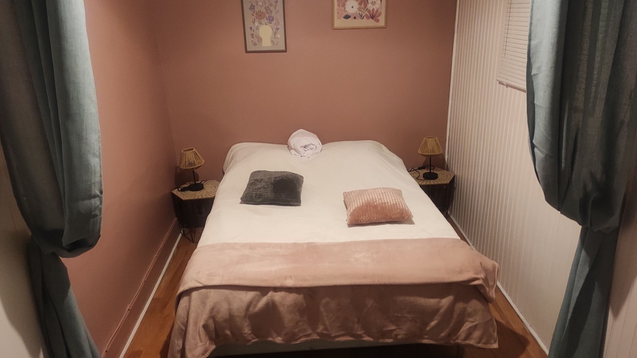 Photo of Bedroom in Castillon-en-Couserans