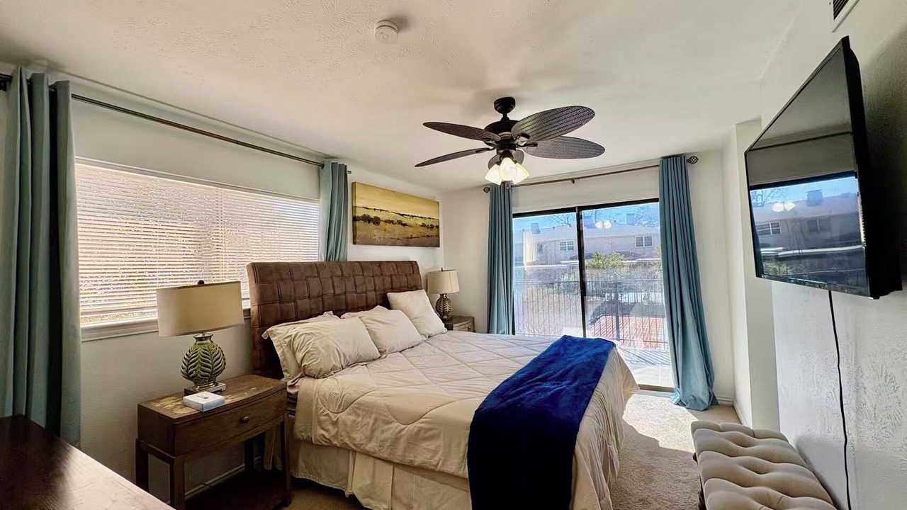 Photo of Bedroom in Garland