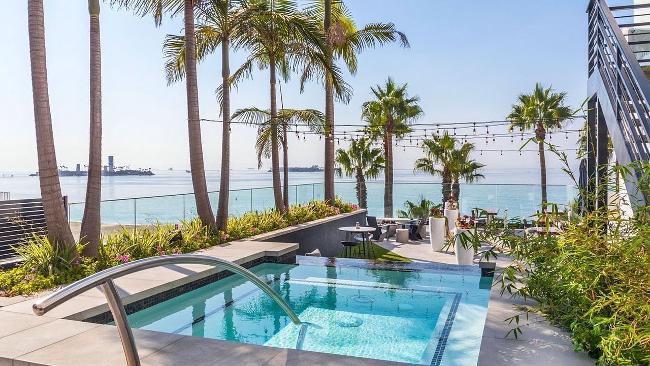 Photo of Outdoor in Alamitos Beach